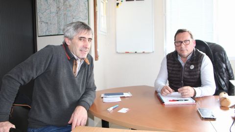 Gilles Mazille (à g.), président de la coopérative Avéal en Saône-et-Loire, et Jean-Pierre Gillen, directeur général.