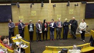 Les représentants de mutuelles se sont réunis au Sénat pour interpeller le gouvernement. Les représentants de mutuelles se sont réunis au Sénat pour interpeller le gouvernement.