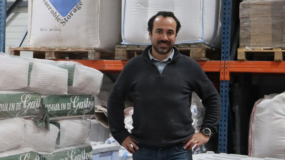 Mathieu Choux a choisi d'installer son moulin au cœur de la métropole lyonnaise, pour raccourcir la chaîne entre le champ et l'assiette.