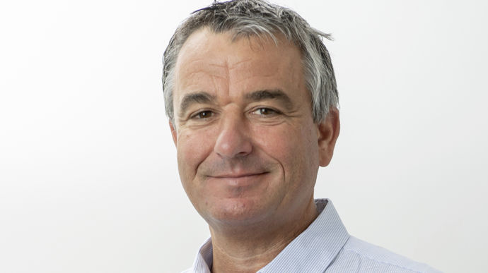 Pascal Dupeyron, directeur de la filière viticole de Vivadour, annonce que l'unité de désalcoolisation sera opérationnelle fin 2024.