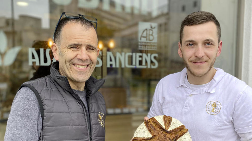 Anciens collègues à la minoterie Bourseau, Pascal Réau et Olivier Monnet se sont associés pour ouvrir La Fourmi en juin 2023.