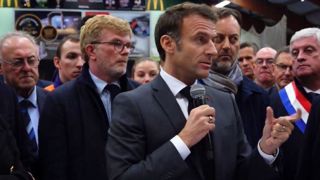L'Élysée a annoncé qu'Emmanuel Macron recevrait les syndicats agricoles le 2 mai 2024.