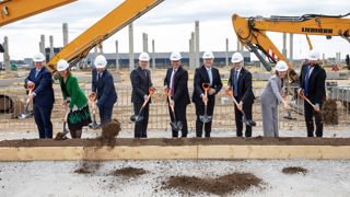 Cérémonie de pose des fondations de la future usine Stihl en Roumanie.