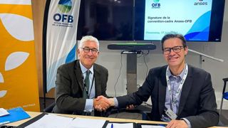L’OFB et l’Anses prévoient de travailler ensemble sur la santé animale et humaine avec le suivi et l’étude de maladies transmises entre la faune sauvage, les animaux d’élevage, voire l’être humain. L’OFB et l’Anses prévoient de travailler ensemble sur la santé animale et humaine avec le suivi et l’étude de maladies transmises entre la faune sauvage, les animaux d’élevage, voire l’être humain.