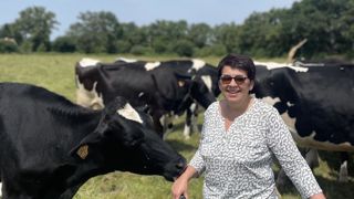 Sylvie Guiheneuf est installée avec son mari sur un élevage de 75 vaches laitières. Sylvie Guiheneuf est installée avec son mari sur un élevage de 75 vaches laitières.