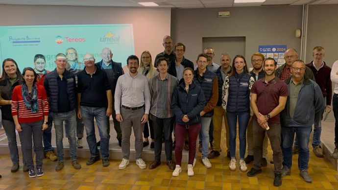 Les conseillers techniques céréales, betteraves et lait des coopératives Unéal, Tereos et Ingredia se sont réunis fin septembre sur le site industriel de Tereos, à Lillers (Pas-de-Calais), pour préparer le recrutement et l’accompagnement personnalisé des adhérents.