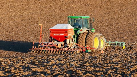 Au 14 octobre 2024, Céré'Obs recense 10 % des surfaces de blé tendre et 20 % des surfaces d'orge d'hiver emblavées.