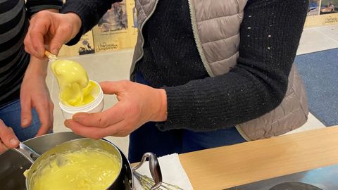 mise en pot d'un baume fait maison