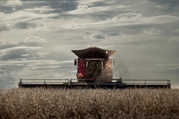 Case Ih Donne Le Coup Denvoi Europ En De Sa Moissonneuse Batteuse Af Leima