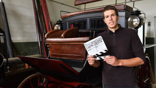 Les attelages de Julien Dugois, ancien éleveur, enchaînent les tournages de cinéma. Les attelages de Julien Dugois, ancien éleveur, enchaînent les tournages de cinéma.