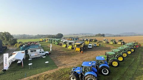 Ritchie Bros a récemment organisé la vente aux enchères d’un parc de matériels sur le site d’une entreprise. Ritchie Bros a récemment organisé la vente aux enchères d’un parc de matériels sur le site d’une entreprise.
