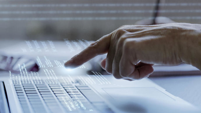 « N’ayant pu trouver de solutions pérennes avec ses principaux créanciers privés et les modalités de mise en place du soutien financier de l’État n’ayant pu se concrétiser dans des délais compatibles avec la situation de la société, la cessation de paiement a été constatée fin octobre », a fait savoir Agdatahub jeudi 14 novembre.