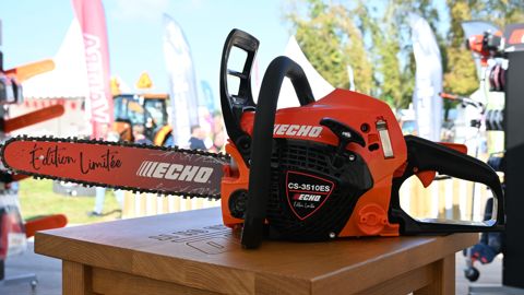 Un anniversaire plein de surprises pour 2025, dont cette édition limitée de la tronçonneuse Echo CS-3510ES.