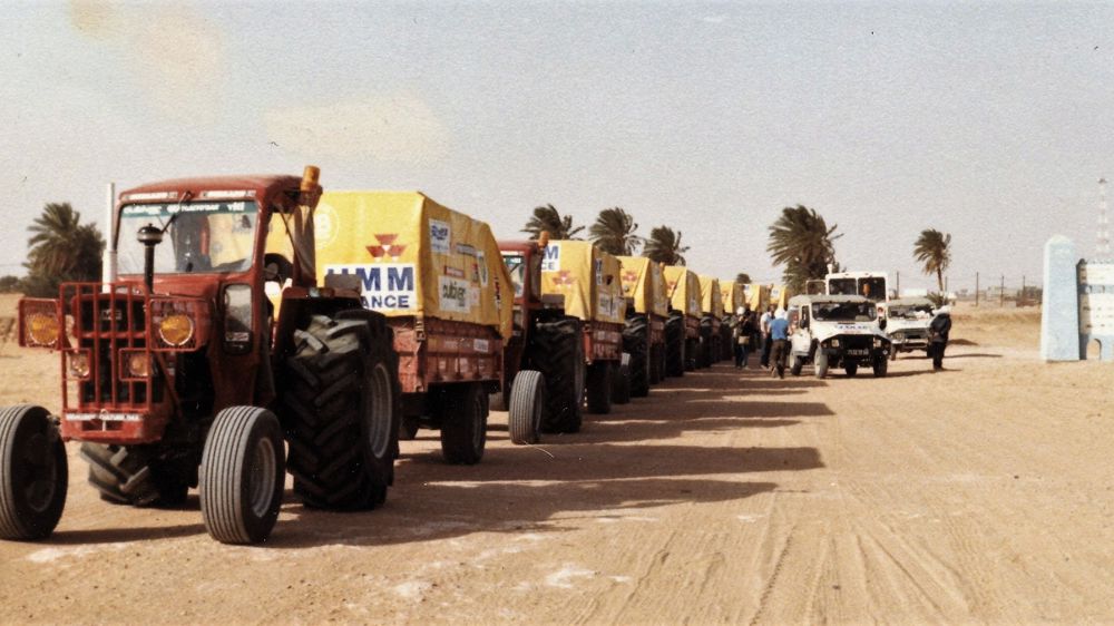 De Paris à Dakar en tracteur De Paris à Dakar en tracteur