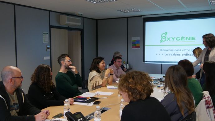 Pour parvenir à impliquer le plus de salariés possible, le projet Oxygène d'Euralis a débuté par un questionnaire anonyme auquel ont participé 1 000 des 4 880 collaborateurs du groupe. Puis, plus de 200 d'entre eux ont pris part à des groupes de travail comme ici sur la photo.
