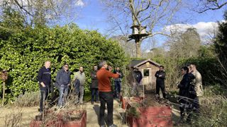Groupe d’apprenants durant une formation au domaine de Chaumont-sur-Loire. Groupe d’apprenants durant une formation au domaine de Chaumont-sur-Loire.