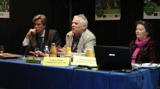 Stéphane Le Foll, au Sia lors d'une conférence sur l'Agriculture bio organisée par l'Agence Bio.