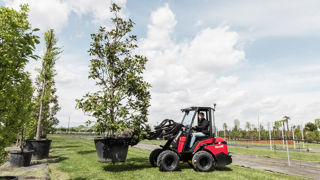 Axxo élargit ses activités en devenant le distributeur français du constructeur italien Neomach. Axxo élargit ses activités en devenant le distributeur français du constructeur italien Neomach.