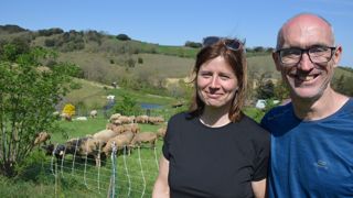Pour Yann et Justine, « plus il y aura d’arbres, plus la ferme sera résiliente ».