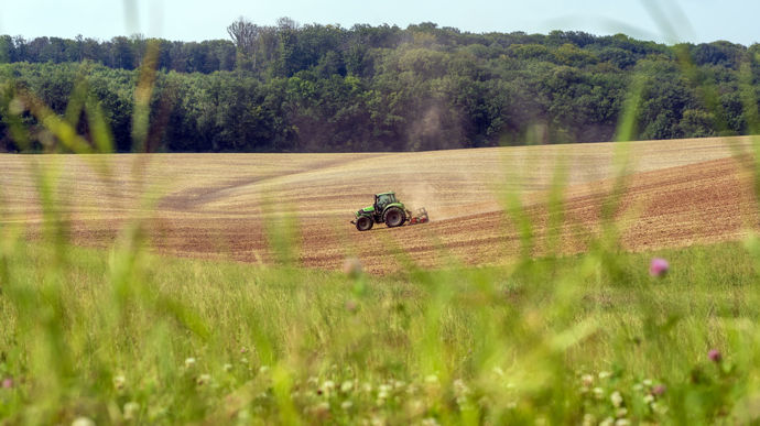C'est en Moselle que se déroule le prochain semi-marathon des coops. A l'image de ce paysage mosellan, le territoire lorrain est très varié, entre forêts, plaines, côteaux, étangs, et ses villes et villages au patrimoine médiéval ou Renaissance, voire impérial.