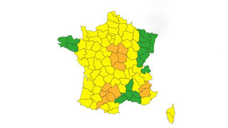 Carte des départements placés en vigilance orange pour les orages par Météo France le 13 août 2025. Carte des départements placés en vigilance orange pour les orages par Météo France le 13 août 2025.