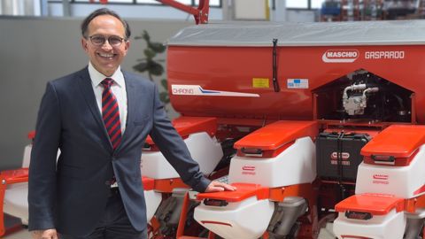 Yves Desjardins, directeur commercial de Maschio Gaspardo. Yves Desjardins, directeur commercial de Maschio Gaspardo.