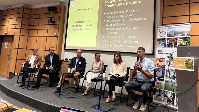 La Coopération agricole a réuni le 3 juillet à Paris de nombreuses coopératives et structures engagées dans l'agriculture régénératrice.