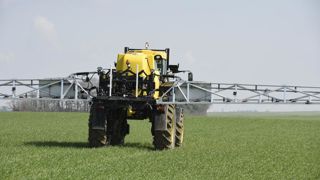 La cour administrative d'appel de Paris a conclu au manquement de l'Etat dans l'évaluation de certains produits phytosanitaires. La cour administrative d'appel de Paris a conclu au manquement de l'Etat dans l'évaluation de certains produits phytosanitaires.