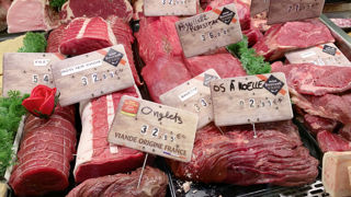 La publication de la Stratégie nationale pour l’alimentation, la nutrition et le climat (SNANC) a été bloquée in extremis par Matignon, qui aurait refusé de fixer comme objectif une « réduction » de la consommation de viande. La publication de la Stratégie nationale pour l’alimentation, la nutrition et le climat (SNANC) a été bloquée in extremis par Matignon, qui aurait refusé de fixer comme objectif une « réduction » de la consommation de viande.