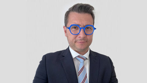 Paolo Mantovani, directeur des ventes de pneus de première monte de BKT. Paolo Mantovani, directeur des ventes de pneus de première monte de BKT.