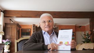 Louis Goupilleau, ancien directeur général des chambres d'agriculture, a publié plusieurs essais sur l'alimentation et l'agriculture. Louis Goupilleau, ancien directeur général des chambres d'agriculture, a publié plusieurs essais sur l'alimentation et l'agriculture.