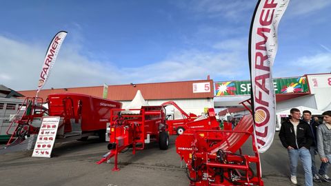 Au Space, Razol-Suire a présenté une dérouleuse Suire aux couleurs Silofarmer.