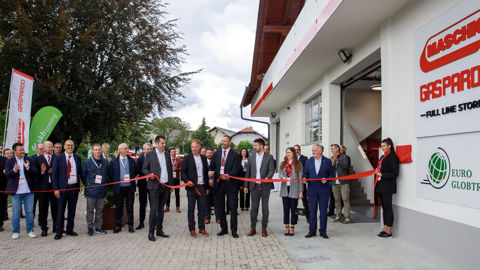 L'établissement de Voklo Šenčur (Slovénie) est le deuxième "Full Line Store" ouvert par Maschio Gaspardo en Europe. L'établissement de Voklo Šenčur (Slovénie) est le deuxième "Full Line Store" ouvert par Maschio Gaspardo en Europe.
