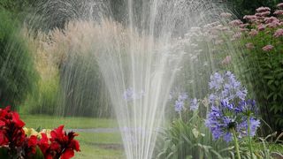 L’arrêté du 8 septembre 2025 détaille les modalités d'utilisation des eaux usées traitées en propreté urbaine et précise certaines modalités pour l'arrosage d'espaces verts. L’arrêté du 8 septembre 2025 détaille les modalités d'utilisation des eaux usées traitées en propreté urbaine et précise certaines modalités pour l'arrosage d'espaces verts.