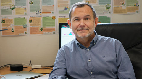 « La campagne de sensibilisation aux risques numériques s'est déroulée par l'envoi de neuf mails thématiques d’information avec une fiche réflexe à conserver », présente Yvan Bombarde, directeur des systèmes d'information. « La campagne de sensibilisation aux risques numériques s'est déroulée par l'envoi de neuf mails thématiques d’information avec une fiche réflexe à conserver », présente Yvan Bombarde, directeur des systèmes d'information.