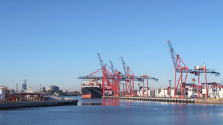 Le gouvernement argentin veut accélérer l'exportation de céréales depuis les ports du pays. Le gouvernement argentin veut accélérer l'exportation de céréales depuis les ports du pays.