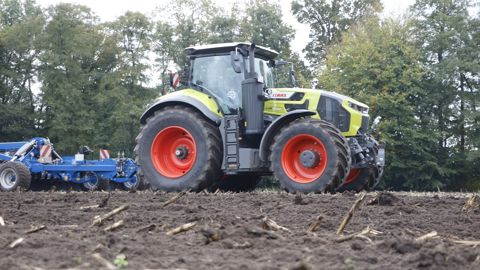 Claas Axion 9 : changement de décor