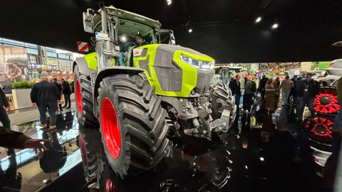 L'Axion 9 de Claas se décline dans cinq modèles de 330 à 450 ch.