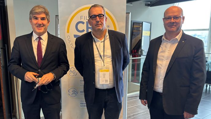Marc Bonnet, DG du GIE CRC, Yohann Girod, président, et Michel Deketelaere, directeur scientifique, lors de l'assemblée générale de la filière CRC, mardi 25 novembre, à Paris.