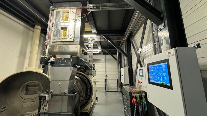 L’une des applications les plus attendues de l’IA concerne l’optimisation de fonctionnement des machines gourmandes en énergie comme les presses à granuler.