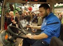 Conducteur dans un tracteur