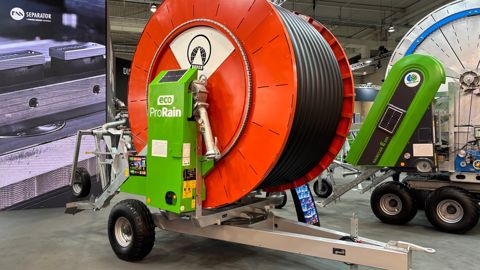 L'enrouleur Eco ProRain est contrôlé par l'ordinateur Ecostar 6000.