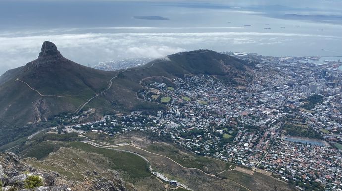 Du sommet de la montagne de la Table, la vue sur Le Cap et la côte atlantique est à couper le souffle.