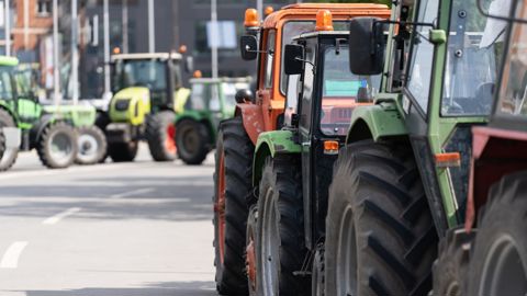 Sébastien Lecornu reçoit les syndicats d'un monde agricole où persiste la colère