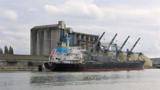 La dégradation du bilan agricole s'explique notamment par l'augmentation des importations. Les exportations ont rebondi mais n'ont pas compensé.