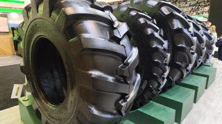 Plus de huit gammes de pneus agricoles ont été présentées par le fabricant chinois Advance lors d'Agritechnica.