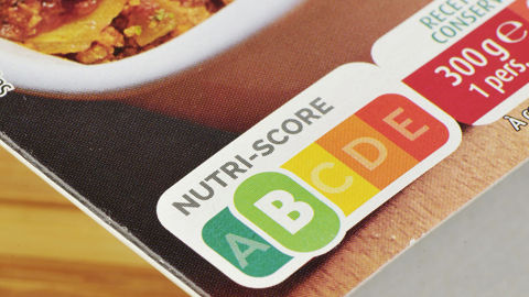 Un yaourt aromatisé affichant un Nutri-score A peut être vendu moins cher qu'un autre noté D.