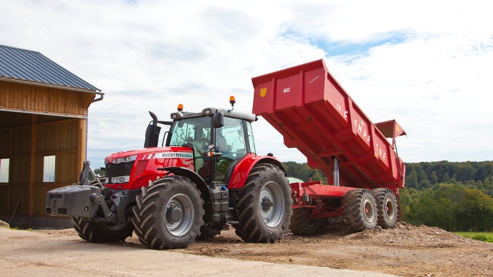 Massey Ferguson 7600