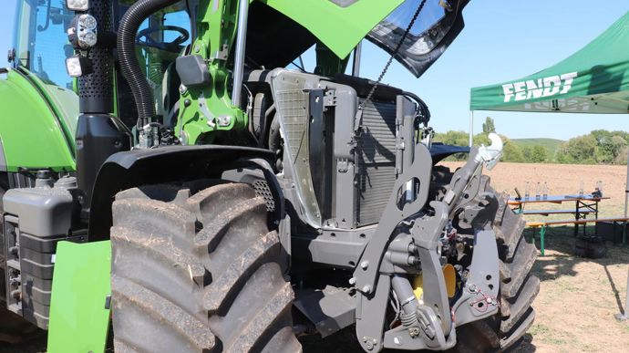 Les tracteurs Fendt de la série 600 sont dotés du moteur Agco Power Core50 à 4 cylindres.