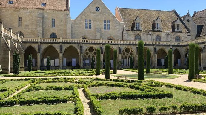 8.Le congrès a pu, parfois,  dans le passé, être accueilli dans des endroits moins agréables ! ©P.Fayolle